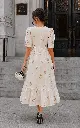 2437 - model 2 - 3.webp